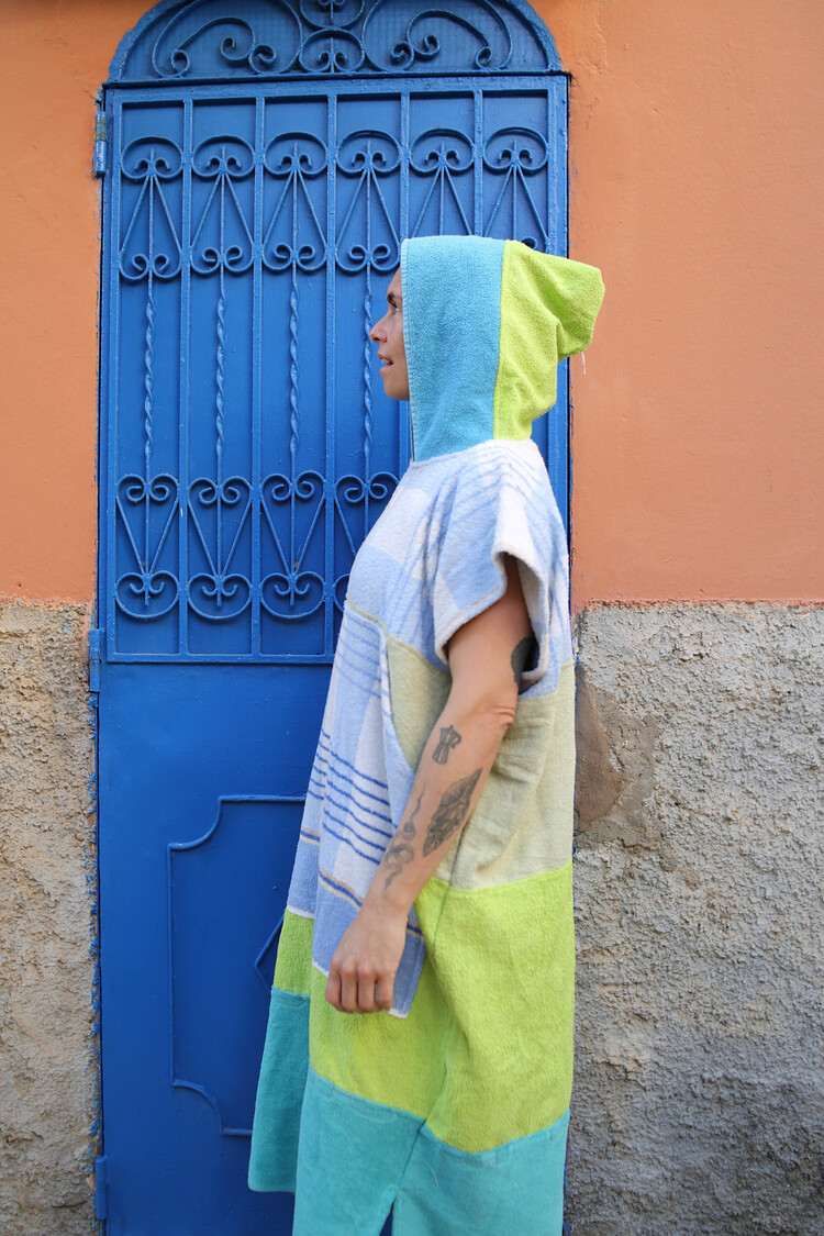 Pray For Waves Friendly Poncho Sun Bum