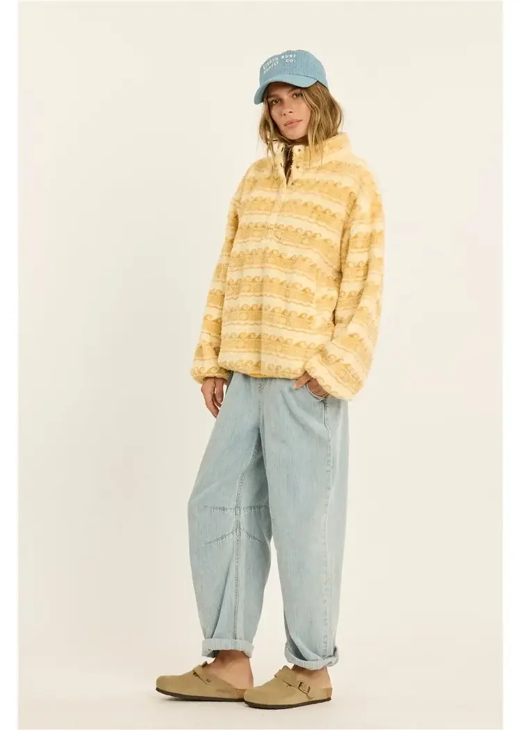 Sisstrevolution Epic Wave Fuzzy Fleece Rattan