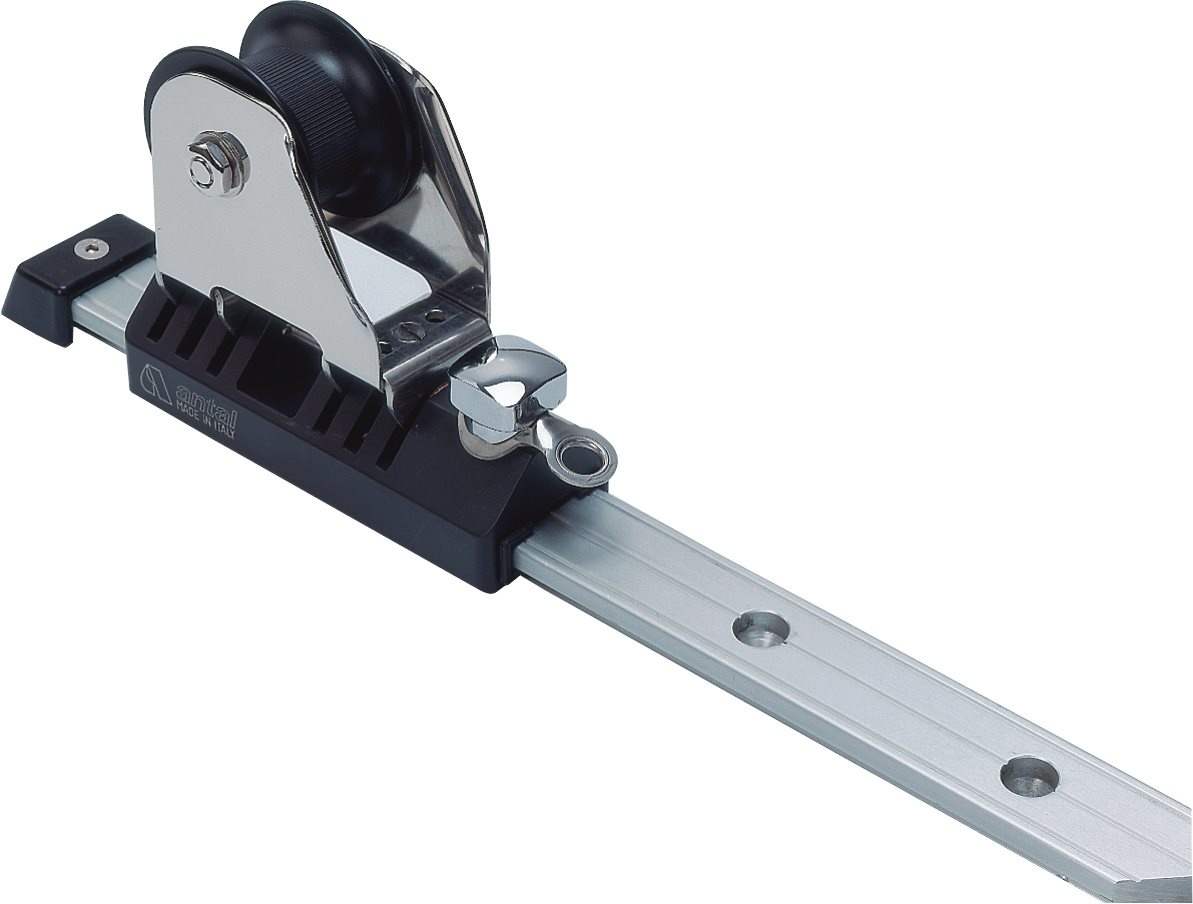 Antal Aluminium / RVS genua slede 40x8  met rol  160x60x142mm  SWL 3800kg