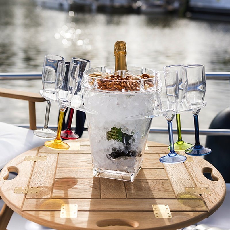 Party Set Champagne (W/Snacks And Holders)