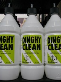 Rubberboot reiniger (Dinghy clean)