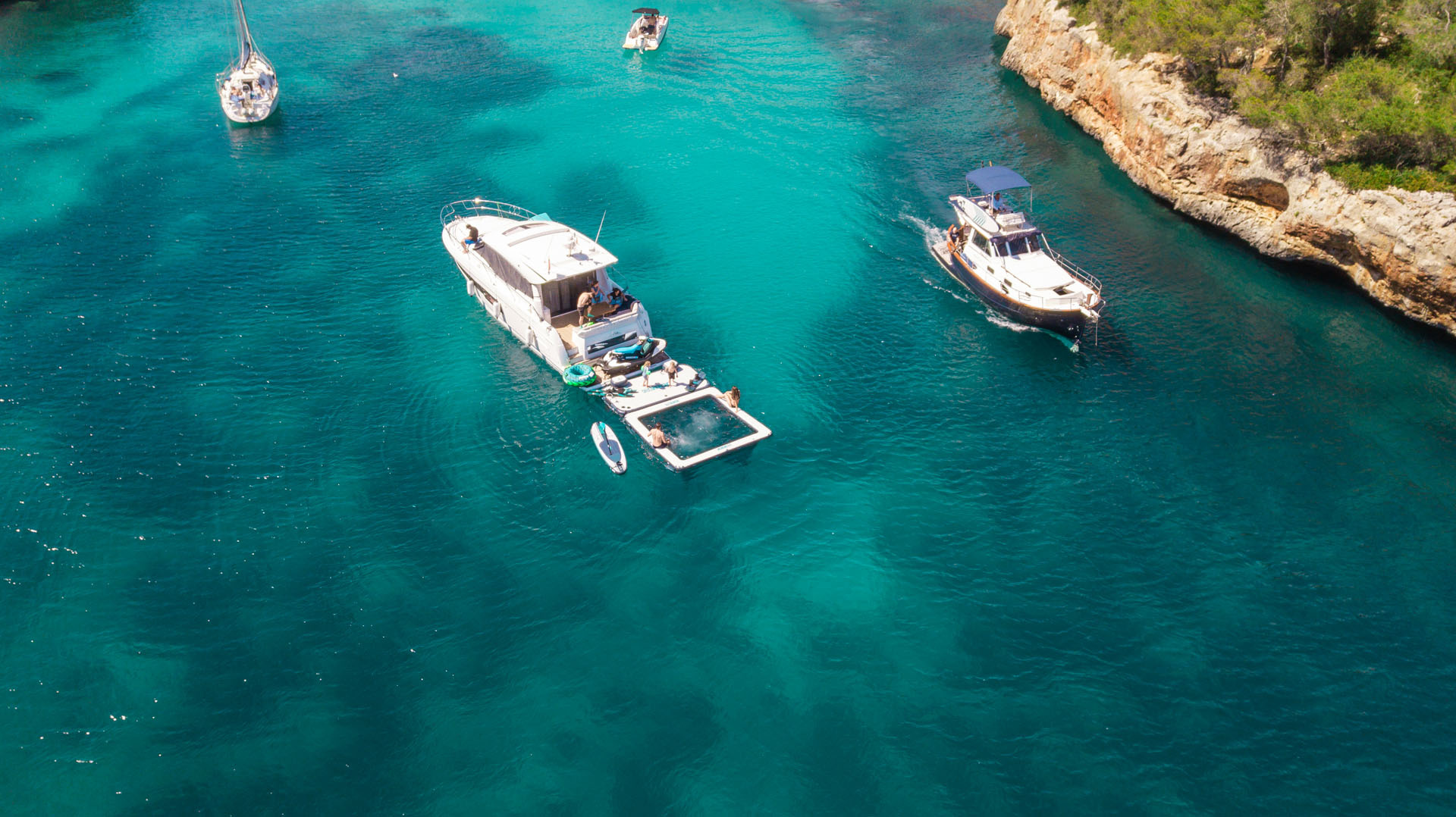 Jobe Infinity Island Opblaasbaar Platform met Pomp