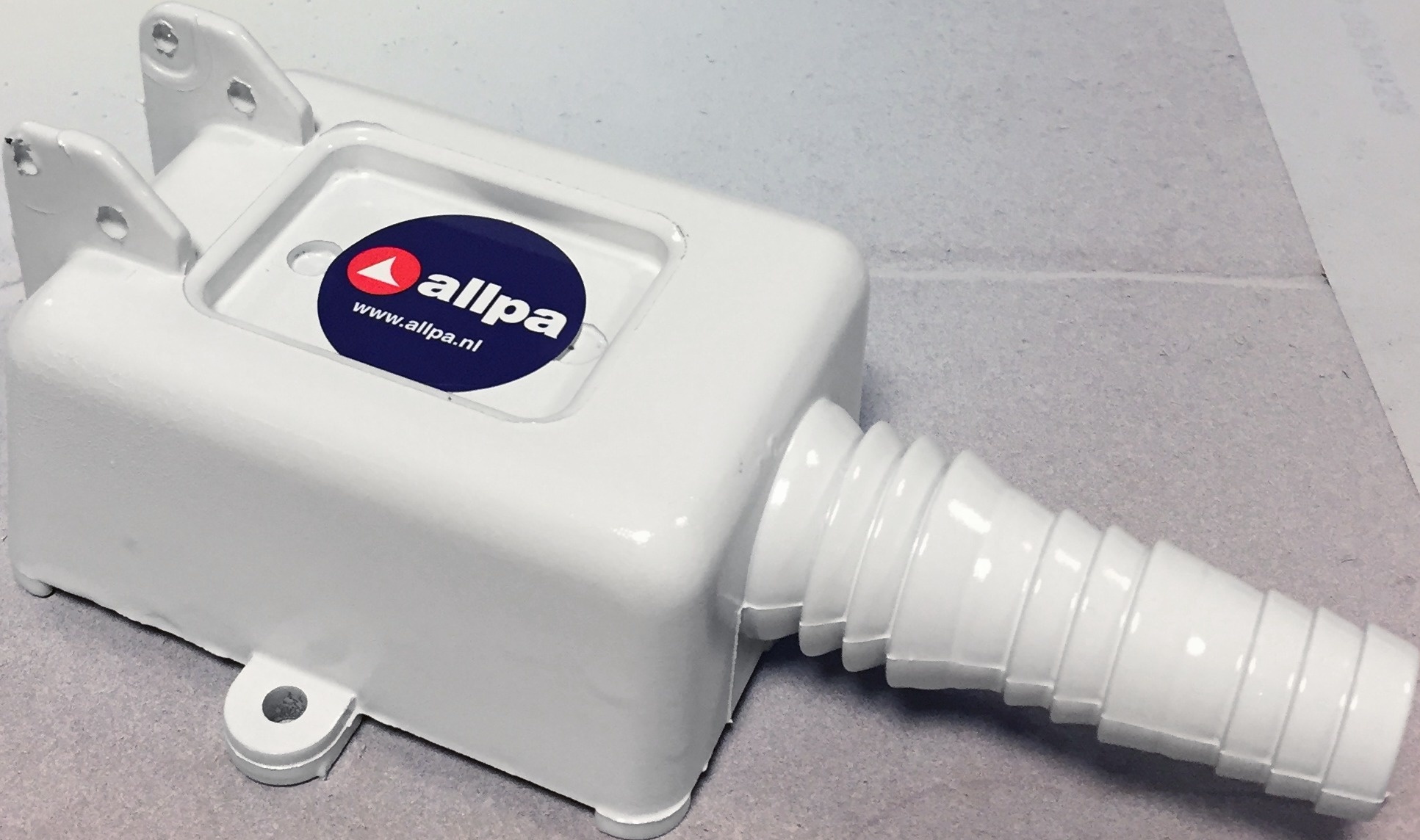 Zuigkorf voor bilge pomp