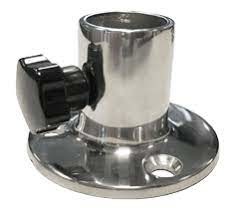 Vlaggenstokhouder RVS recht model 90° 81x42x45mm voor 25mm vlaggenstok