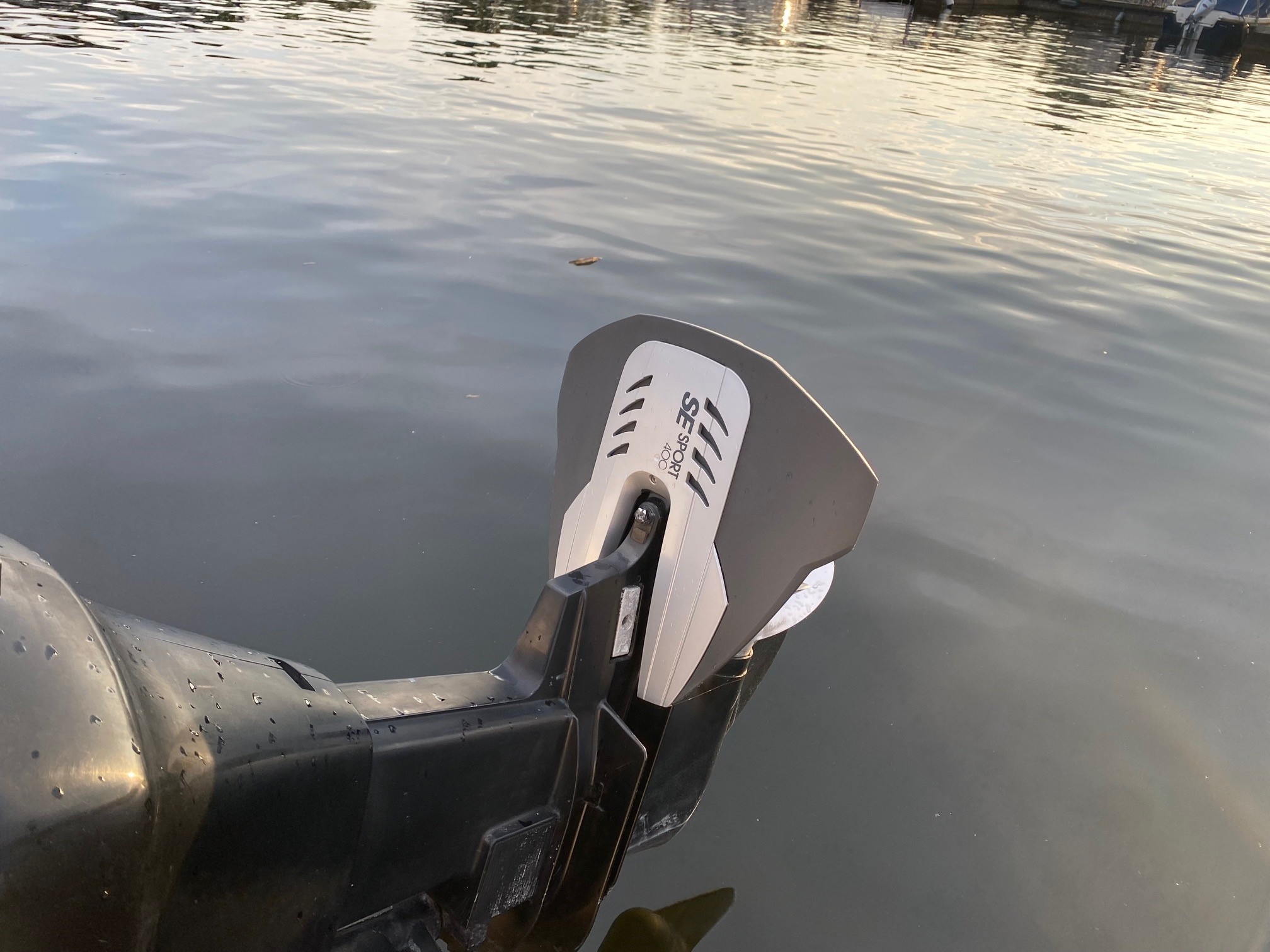 SE Sport 400 hydrofoil I BOOTTOTAAL.NL Boottotaal.nl