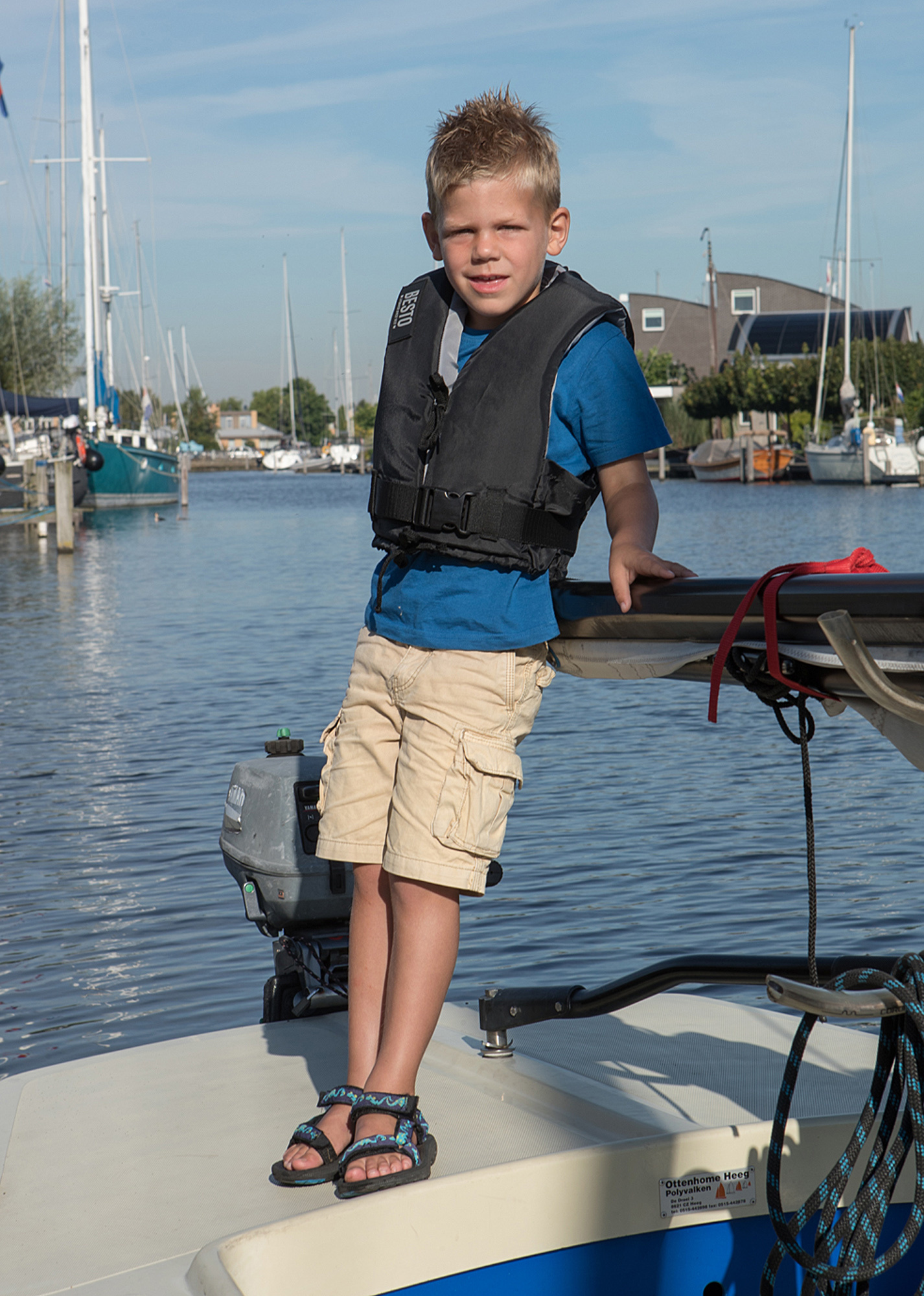 Besto Universeel Zwemvest 50N Zwart