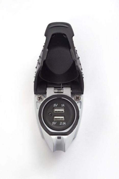 ROKK oplader waterdicht IPX4 2 USB aansluitingen 12 - 24 V