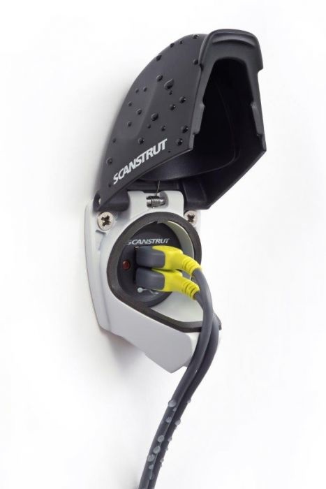 ROKK oplader waterdicht IPX4 2 USB aansluitingen 12 - 24 V