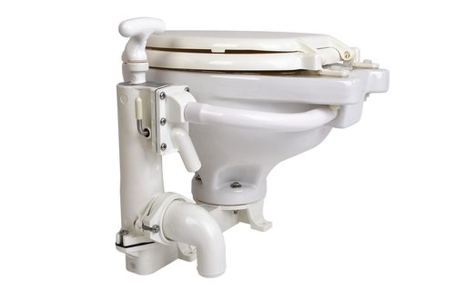 RM69 Handtoilet met kunststof bril