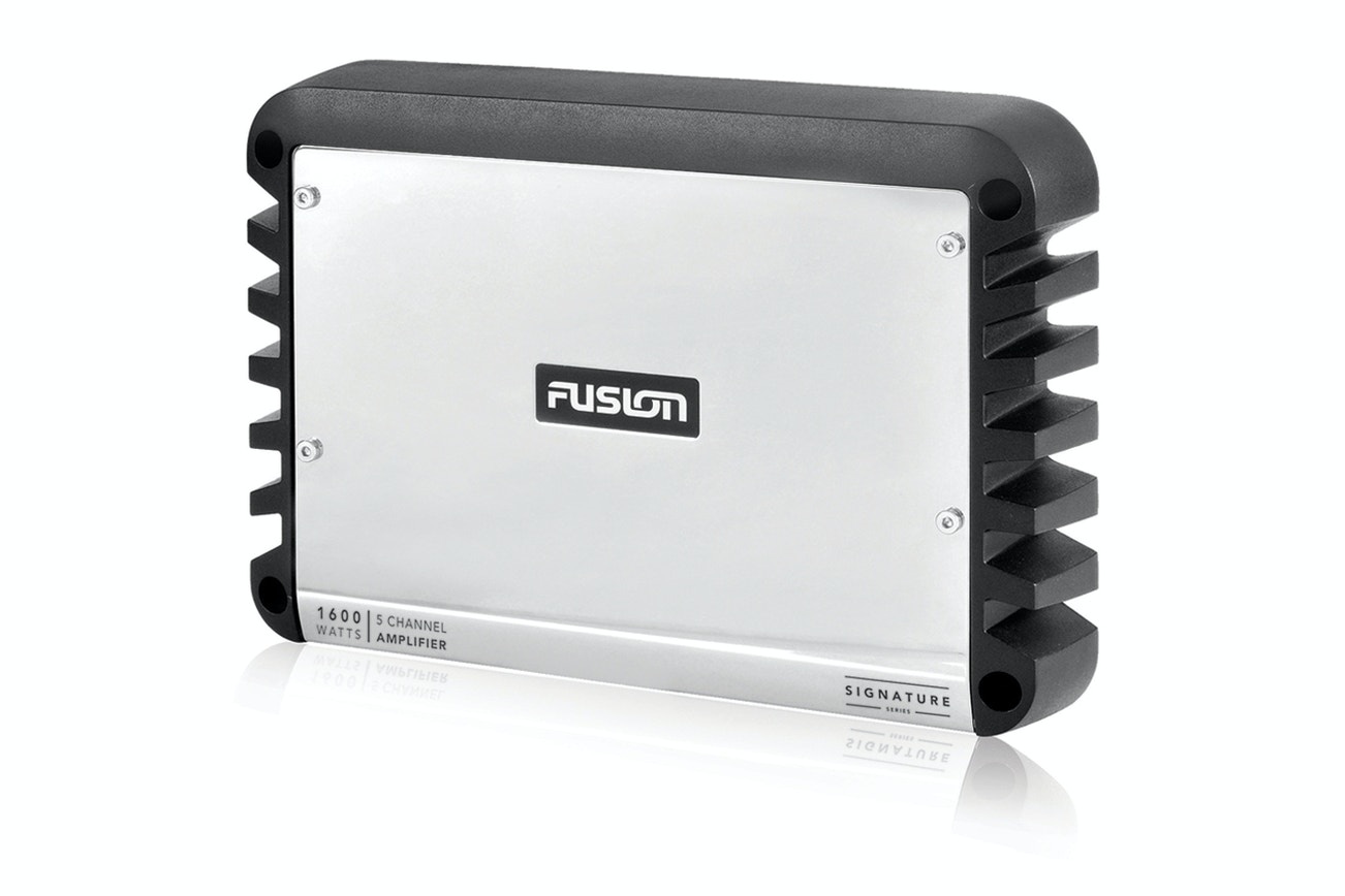 Fusion SG-DA51600 5-kanaals versterker