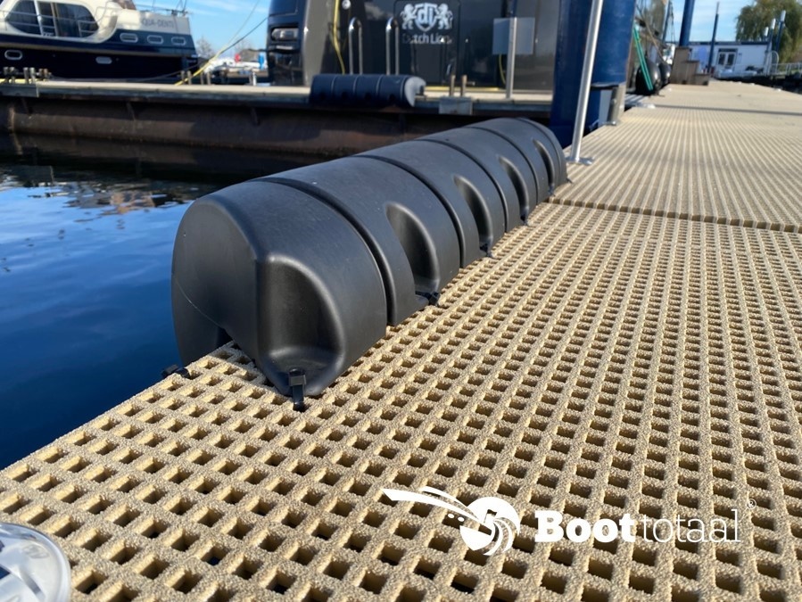 Steigerfender 1100mm | Zwart