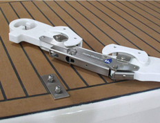 Hurley H2O Davit System 36 Mount Soft Bottom with foot plate to permanently mount to swim platform