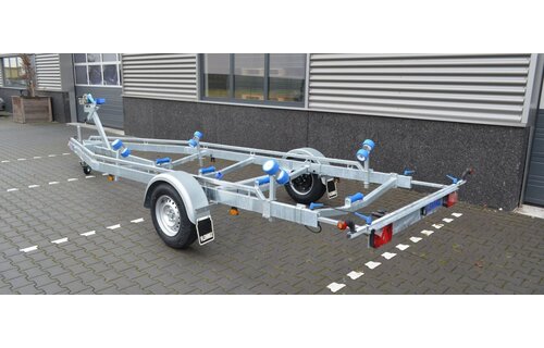 Vlemmix Boottrailer "E" | 7,0 m (as 1×1800 kg)