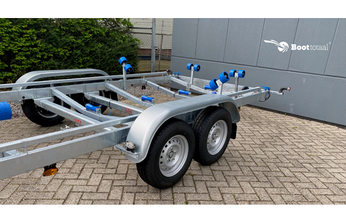 Vlemmix Boottrailer "O" | 8,4 m (as 2×1350 kg)
