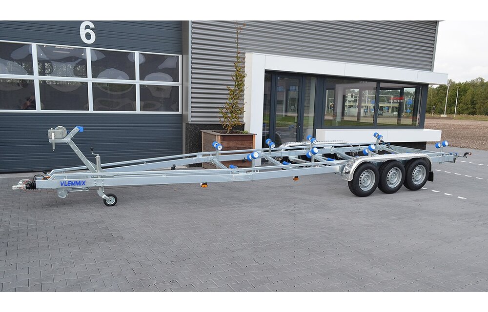 Vlemmix Boottrailer "T" | 8,4 m (as 3×1800 kg)