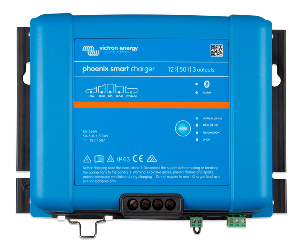 Phoenix Smart IP43 Charger 12/30 (1+1) 120-240V