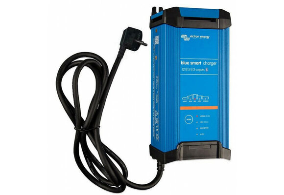 Blue Smart IP22 Charger 12/15 (3)