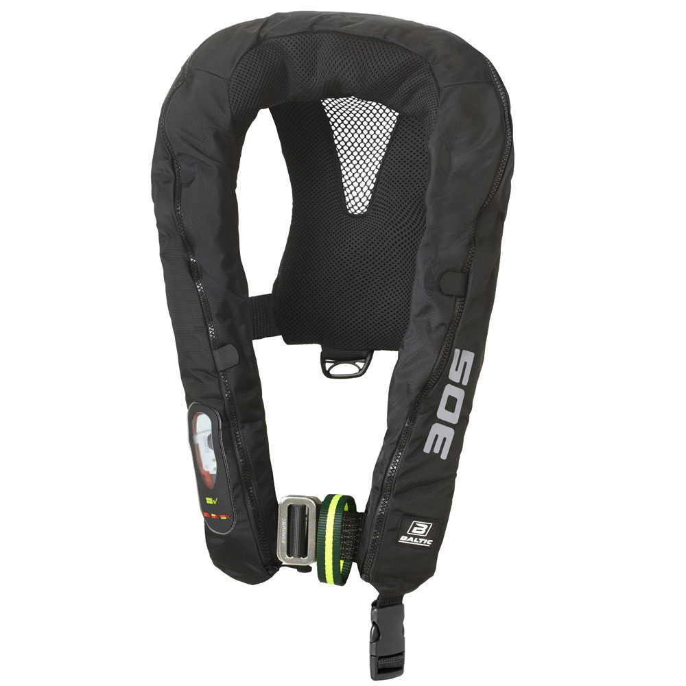 Baltic Legend 305N met Harnas Manueel reddingsvest