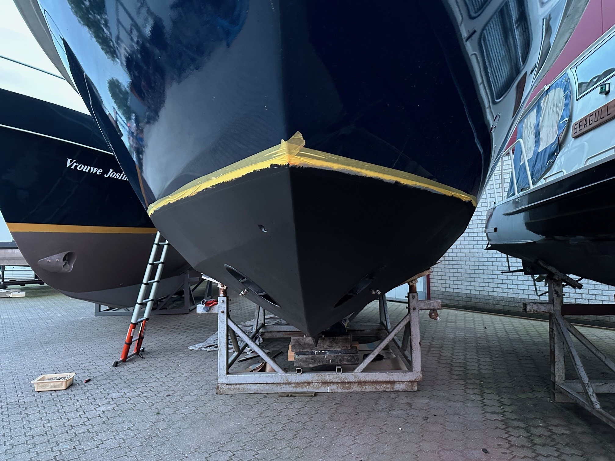 Biocide en kopervrije antifouling - Hempel Silic One