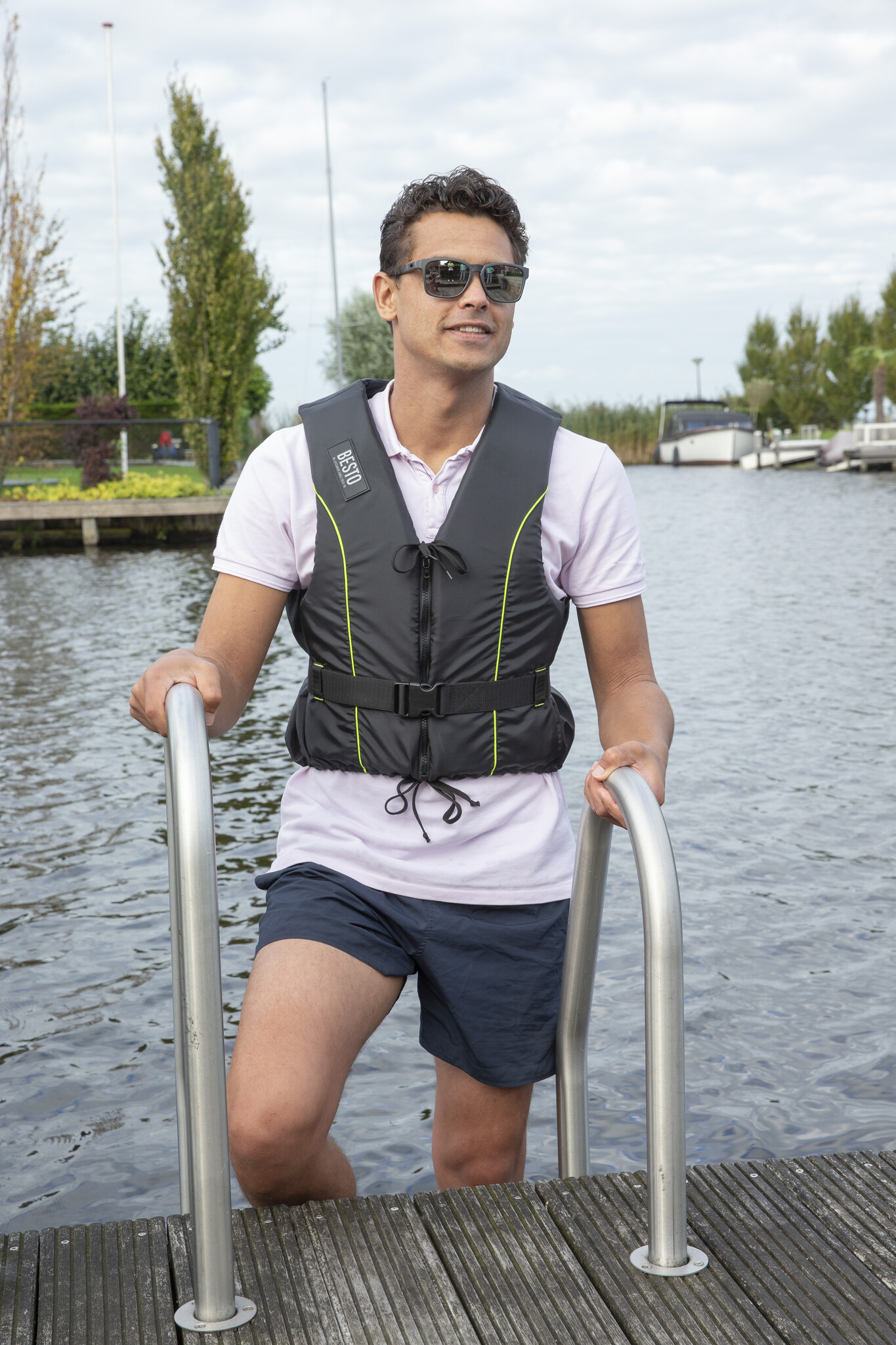 Besto Dinghy Zipper zwemvest 50N Zwart/Gele streep