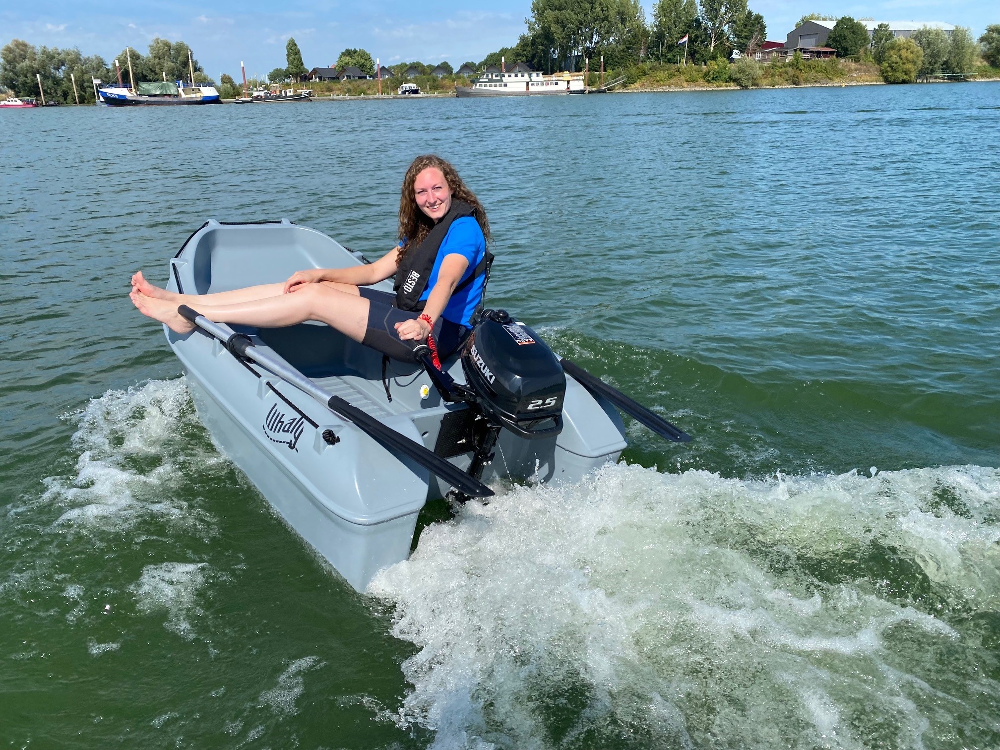 Benzine of elektrische buitenboordmotor?