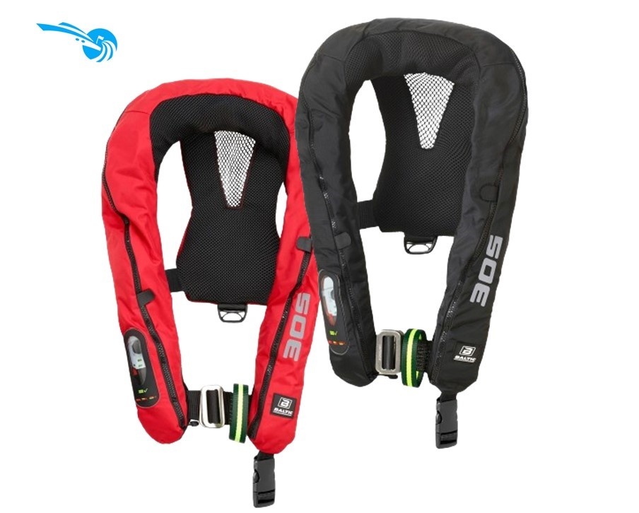 Baltic Legend 305N met Harnas automatisch reddingsvest