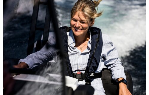 Baltic Legend 305N met Harnas automatisch reddingsvest