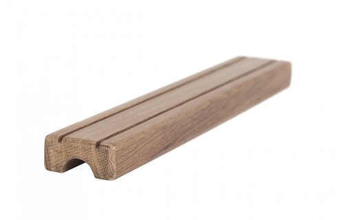 Teak trede voor zwemtrap