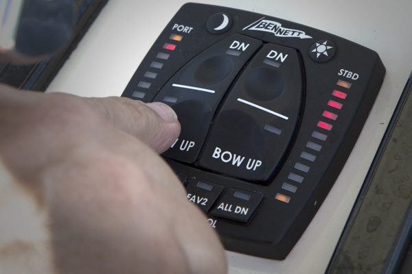 Hoe installeer ik de Bennett Auto Trim Pro?