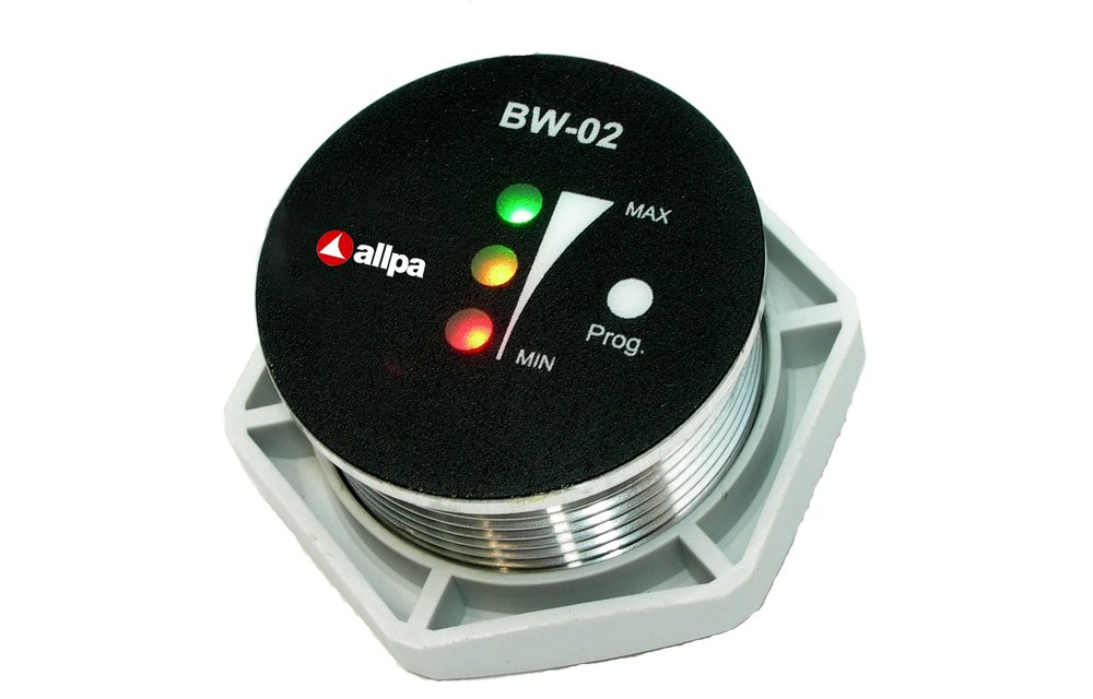 Allpa Battery watch monitor model BW-02 7-32V Ø35mm 3-way monitoring met alarm