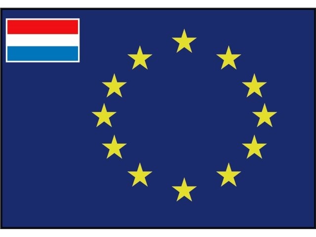 Raad van Europa vlag met afb.: kleine vlag Nederland
