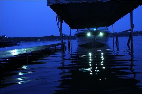 Docking light | Zwart poedercoat cover