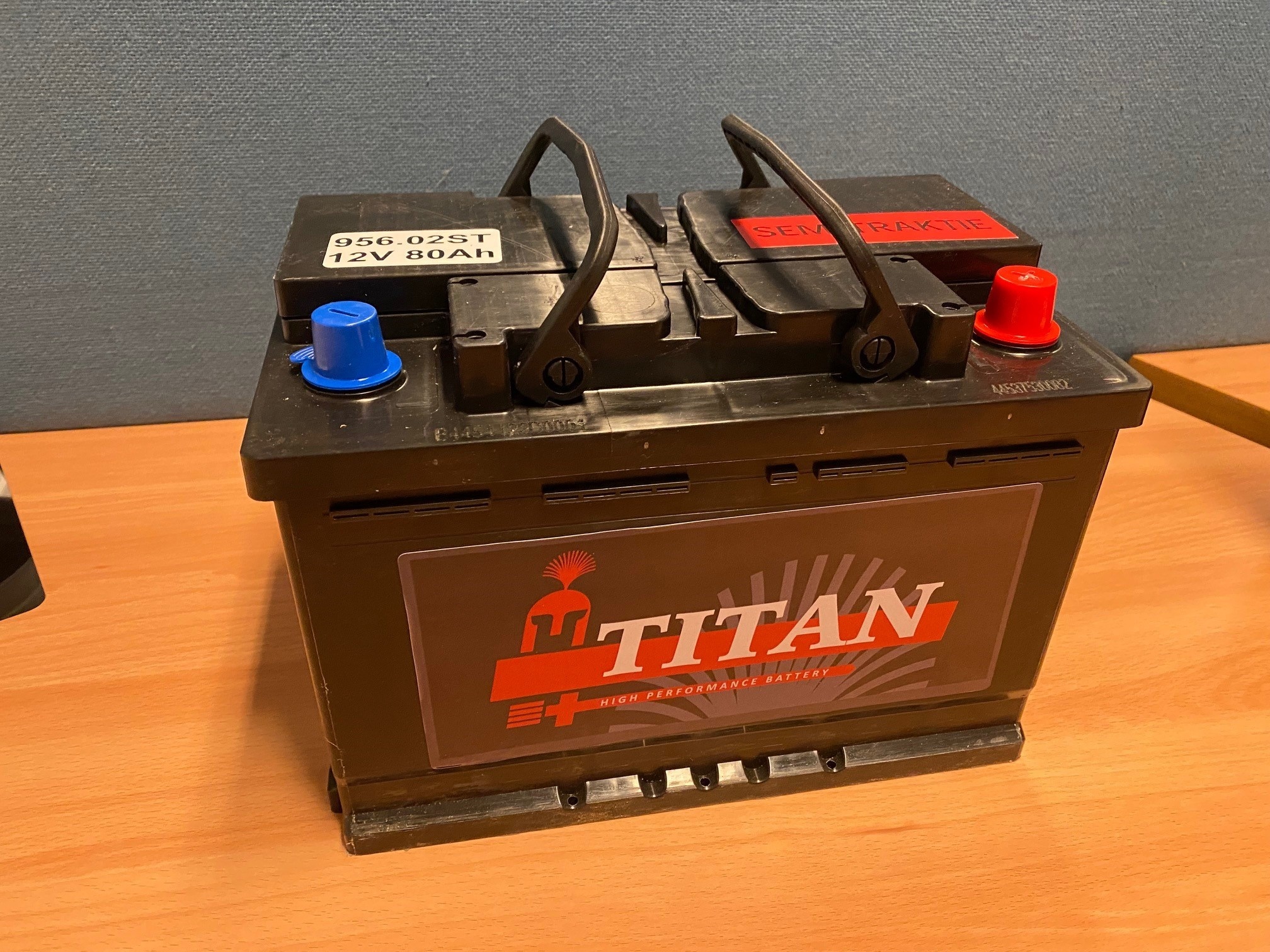 Semi tractie accu 80AH