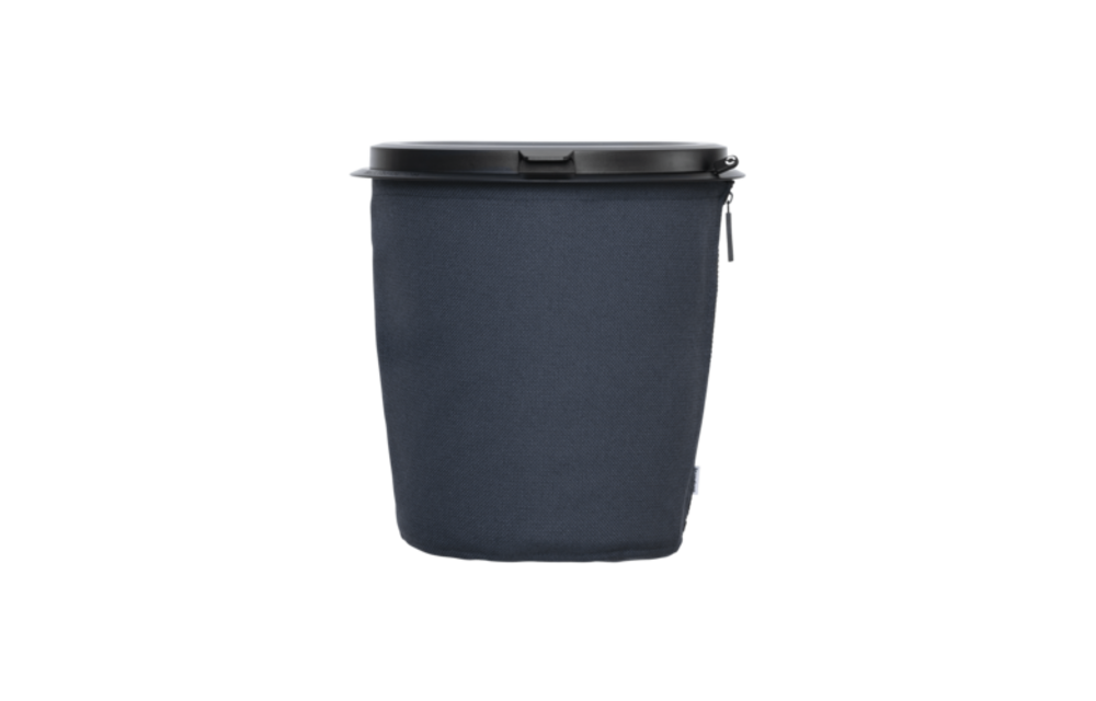 https://cdn.webshopapp.com/shops/308375/files/407220366/1000x640x2/flextrash-flextrash-medium-5-liter-navy-blue.jpg