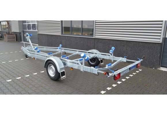Vlemmix Boottrailer "E" | 7,0 m (as 1×1800 kg)