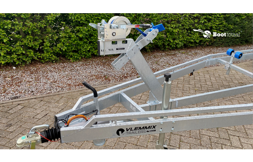 Vlemmix Boottrailer "O" | 8,4 m (as 2×1350 kg)
