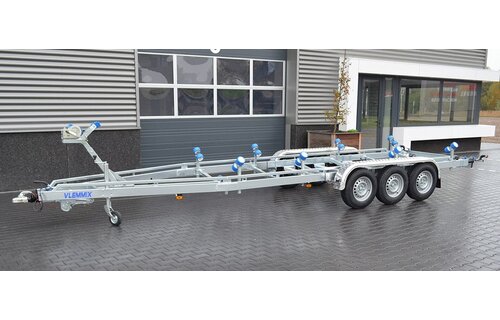 Vlemmix Boottrailer "N" | 7,8 m (as 3×1800 kg)