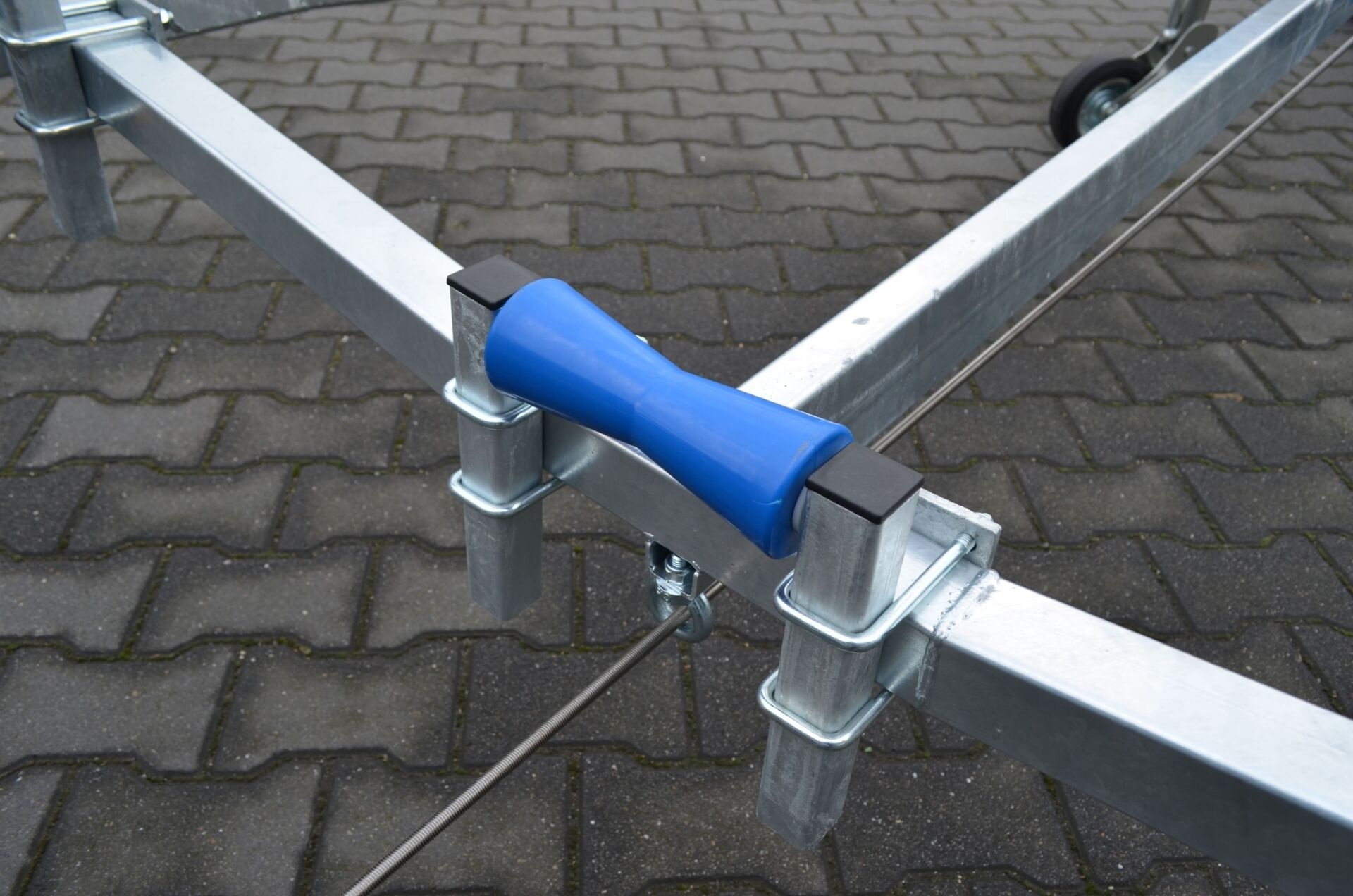 Verstelbare kielrol met kokers