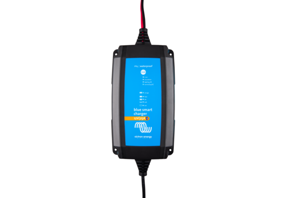 Blue Smart IP65 Charger 12/25 + DC connector