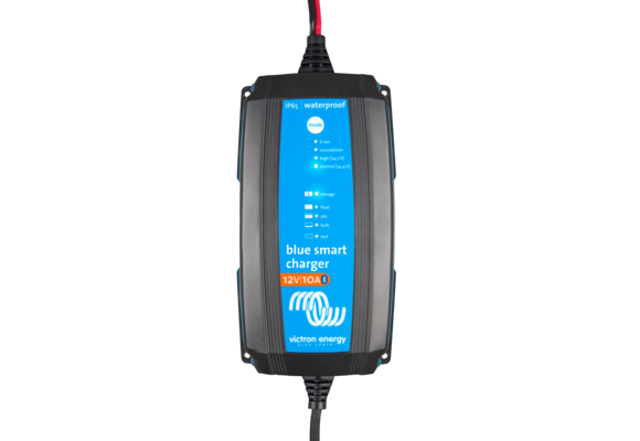 Blue Smart IP65 Charger 6V/12V-1.1 + DC connector