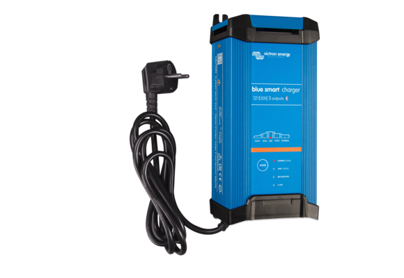 Blue Smart IP22 Charger 12/20 (3)