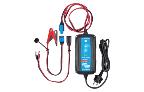 Blue Smart IP65 Charger 12/10 + DC connector