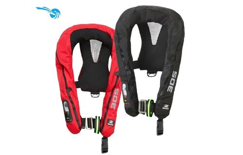 Baltic Legend 305N met Harnas Manueel reddingsvest