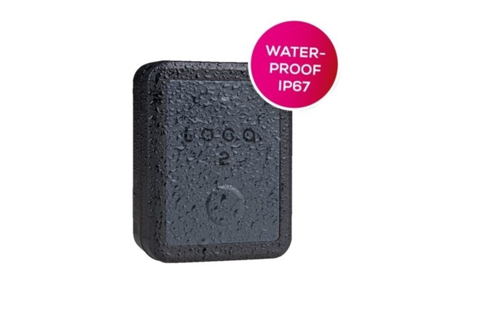 Loca 2 GPS tracker