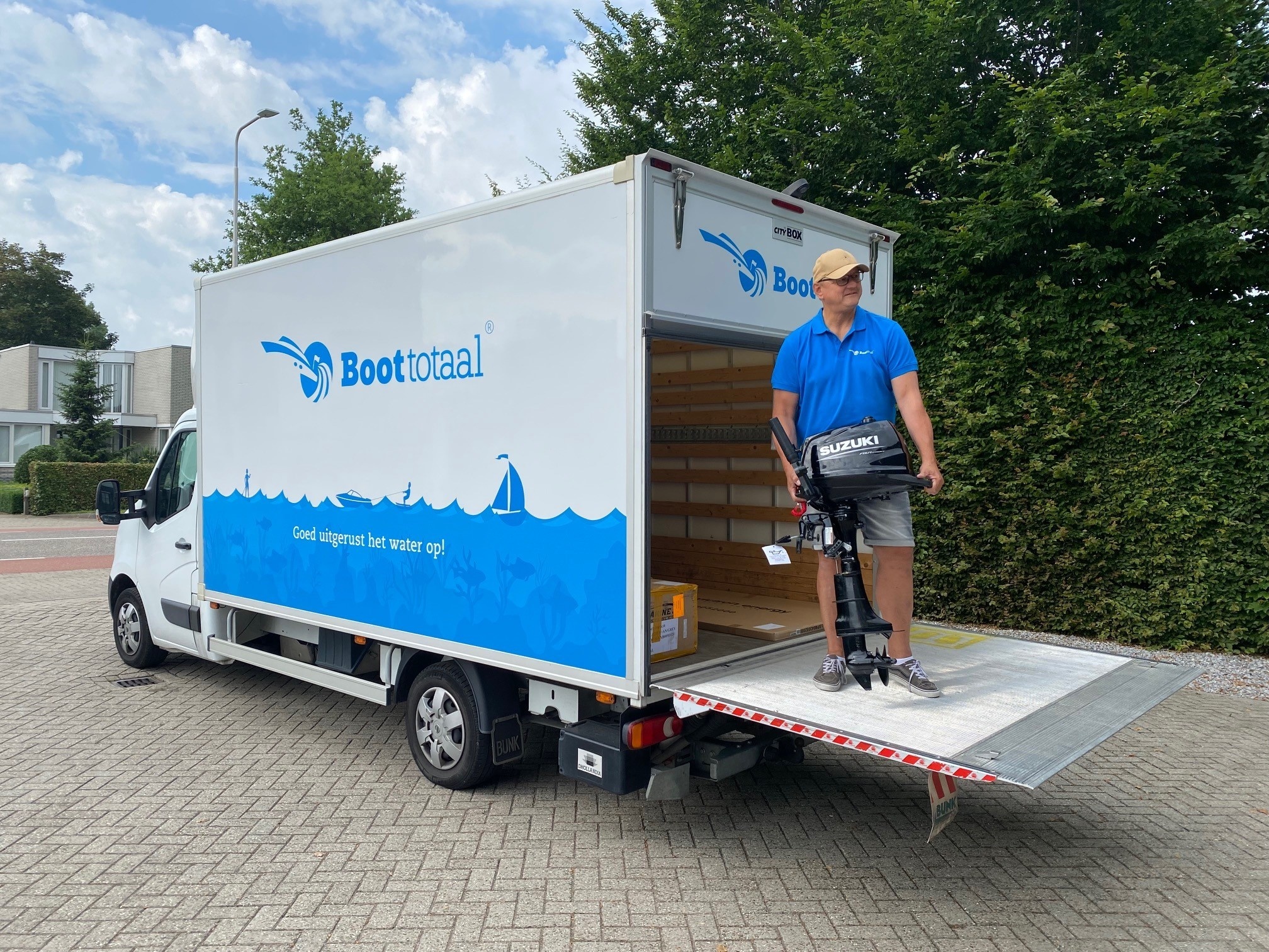 Suzuki buitenboordmotor 6 pk - DF6A - Kortstaart - Zwart