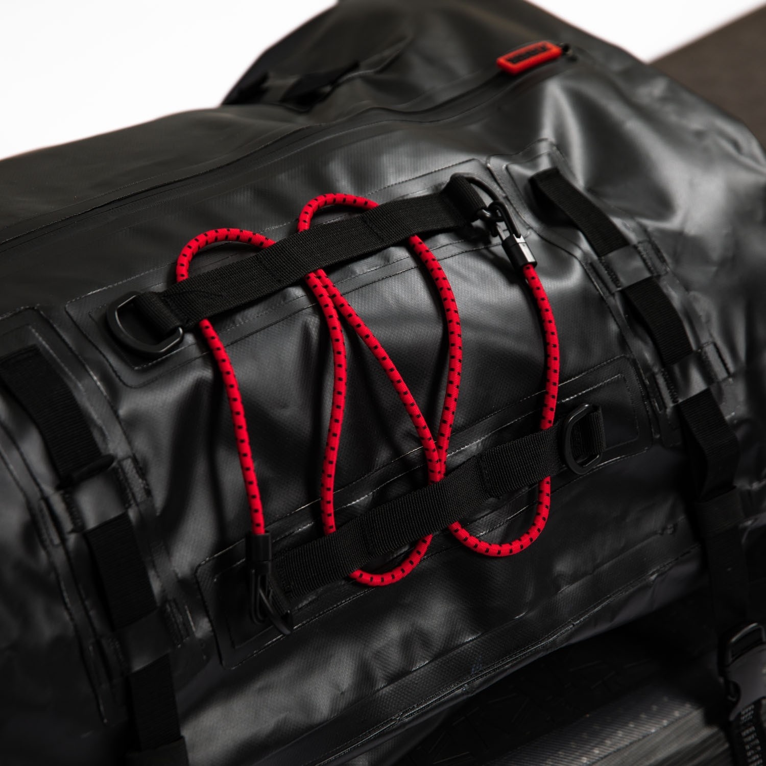 BRABUS x Jobe Shadow 11.6 Limited Edition Opblaasbaar SUP Board Pakket