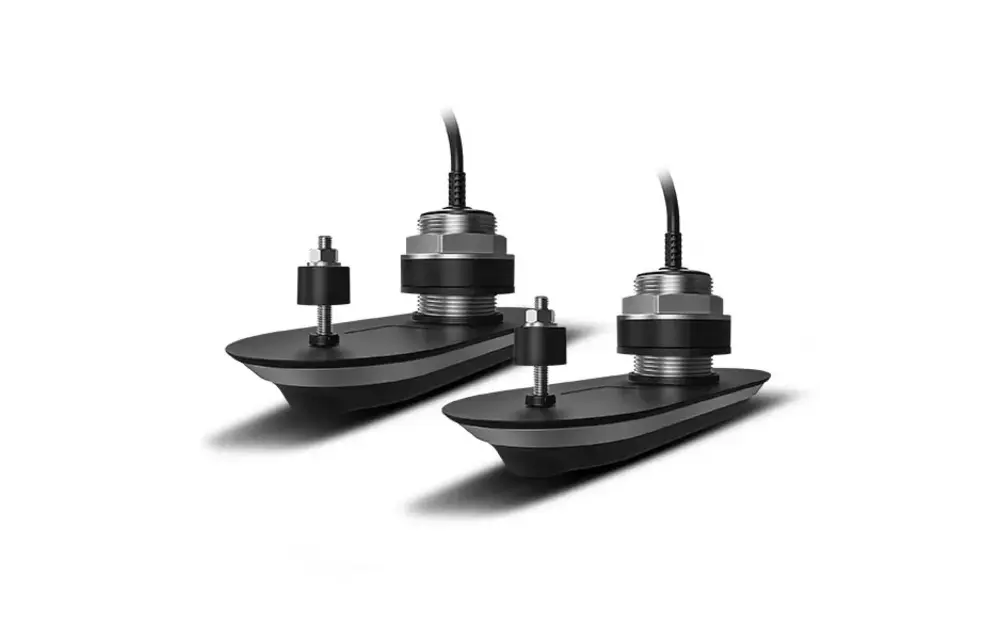 Raymarine Pakket bestaande uit RV412 RealVision 3D RVS thru-hull tranducers (stuur-en bakboord), (>6°/ <18°), 2x 2mtr, Y-kabel en 8mtr verleng. Directe aansluiting Axiom RV