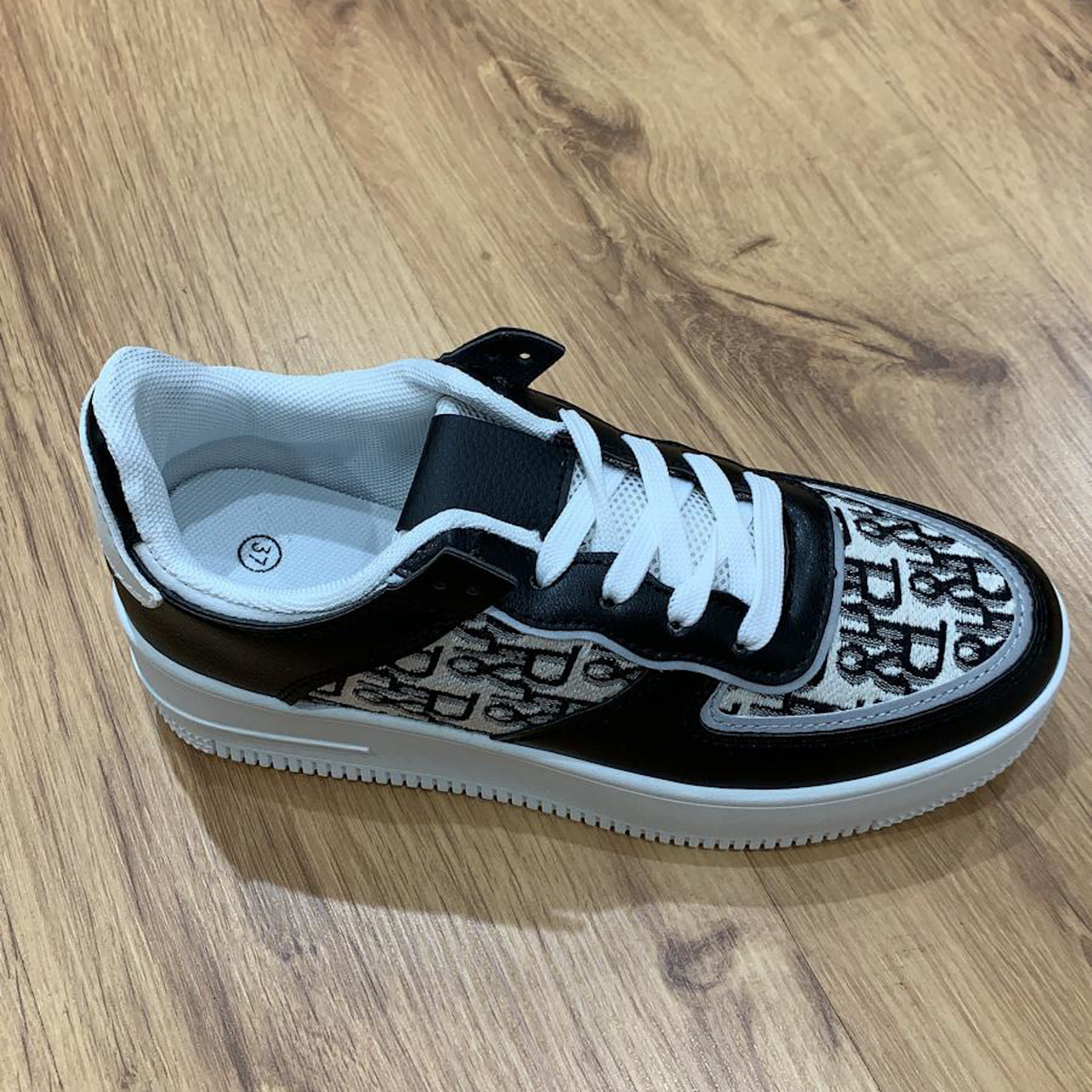 Nike sloffen Kopen doe je Gemakkelijk \u0026 Snel bij Sloffen24 🔥