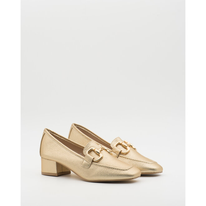 Mokassins mit Absatz Gold Schnalle