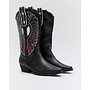 Schwarze Stiefel mit weißen Western-Details